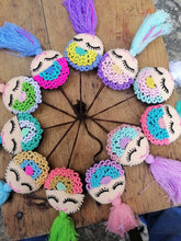 Cargar imagen en el visor de la galería, Pompones surtidos