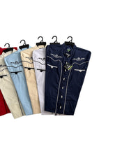 Cargar imagen en el visor de la galería, Camisa Charra Bordada de Manga Larga