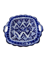 Cargar imagen en el visor de la galería, Charola Arrocera de Talavera Azul con blanco