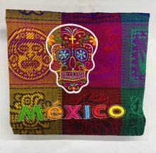 Cargar imagen en el visor de la galería, Delantal Bordado Calavera