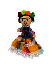 Cargar imagen en el visor de la galería, Muñeca Frida chica