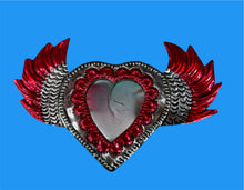 Cargar imagen en el visor de la galería, Corazón de hoja de lata