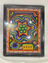 Cargar imagen en el visor de la galería, Charola de madera Arte Huichol