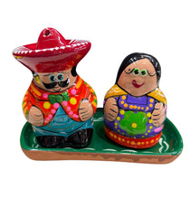 Cargar imagen en el visor de la galería, Juego Mariachi, salero y pimentero