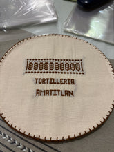 Cargar imagen en el visor de la galería, Tortilleros personalizados