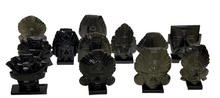 Cargar imagen en el visor de la galería, Máscaras de obsidiana surtidas