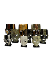 Cargar imagen en el visor de la galería, Mascara #4 grande de Piedra