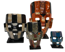 Cargar imagen en el visor de la galería, Máscara #3 mediana de piedra