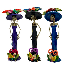 Cargar imagen en el visor de la galería, Catrina #2 Mediana 2025