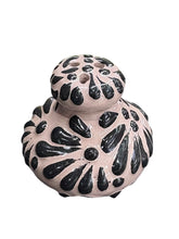 Cargar imagen en el visor de la galería, Salero de Talavera varios modelos