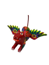 Cargar imagen en el visor de la galería, Jaguar con alas mediano