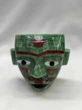 Cargar imagen en el visor de la galería, Macara chica de obsidiana con incrustaciones