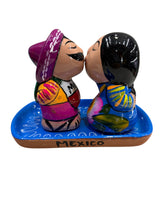 Cargar imagen en el visor de la galería, Juego amor a la Mexicana, salero y pimentero