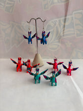 Cargar imagen en el visor de la galería, Aretes perrito Dante alebrije