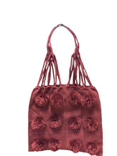 Cargar imagen en el visor de la galería, Tote bag pompones
