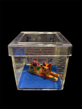 Cargar imagen en el visor de la galería, Alebrije caja mini corporativo
