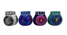 Cargar imagen en el visor de la galería, Tequileros esfera de barro de historia
