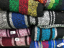 Cargar imagen en el visor de la galería, Camisas de jerga adultos
