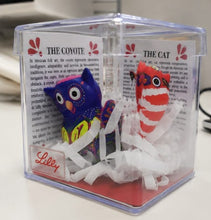Cargar imagen en el visor de la galería, Alebrije caja mini corporativo

