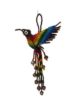 Cargar imagen en el visor de la galería, Colibrí en chaquira

