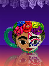 Cargar imagen en el visor de la galería, Tazas Frida en barro
