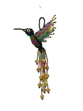 Cargar imagen en el visor de la galería, Colibrí en chaquira
