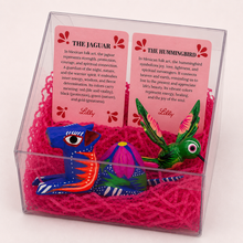 Cargar imagen en el visor de la galería, Alebrije caja mini corporativo
