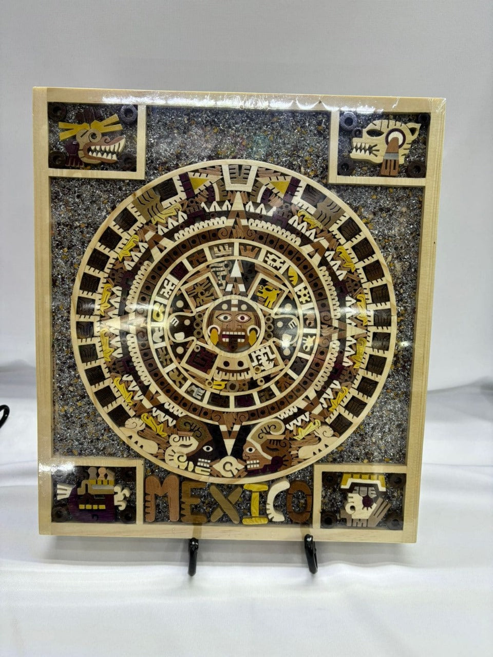 Calendario Azteca en maderas finas naturales