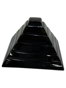 Pirámide del sol en obsidiana
