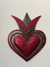 Cargar imagen en el visor de la galería, Corazón amor, hoja de lata
