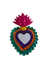 Cargar imagen en el visor de la galería, Corazón chico, espejo modelo 2

