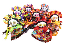 Cargar imagen en el visor de la galería, Muñeca Lele catrina # 1
