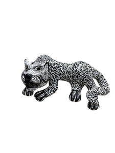 Jaguar grande de barro fino