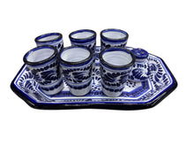 Cargar imagen en el visor de la galería, Set de 6 tequileros Talavera azul con blanco
