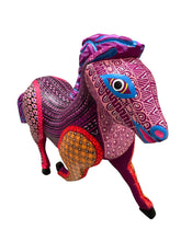 Cargar imagen en el visor de la galería, Caballo Galopando
