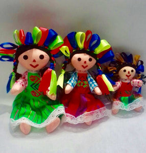 Muñecas María con diadema
